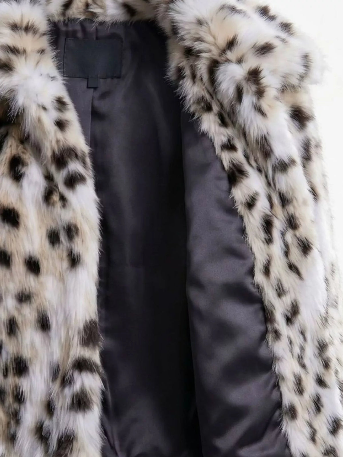 Collared long sleeve jacket, construction and design details