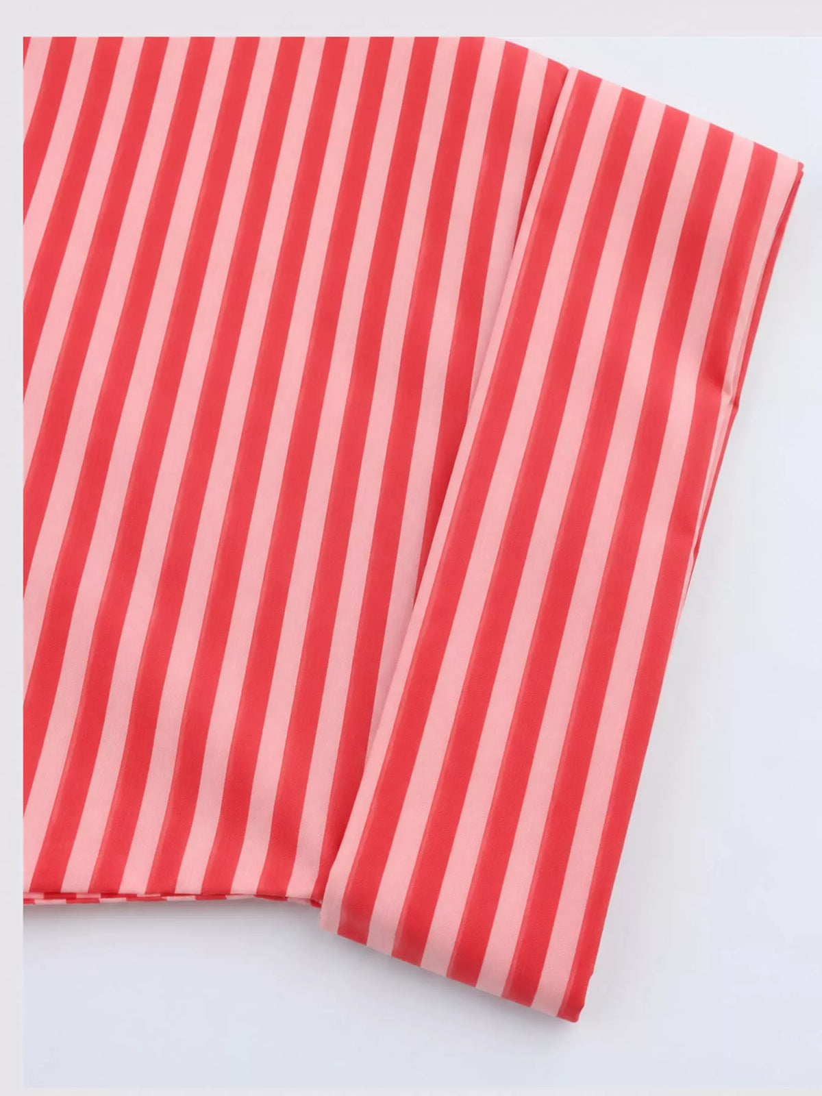 Red Stripes button-up three-quarter sleeve shirt
