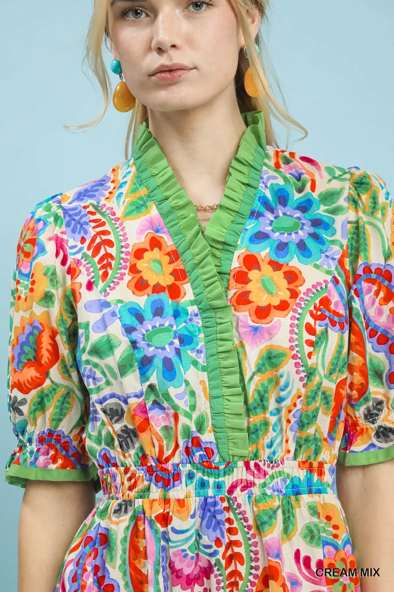Women's apparel – product view 5