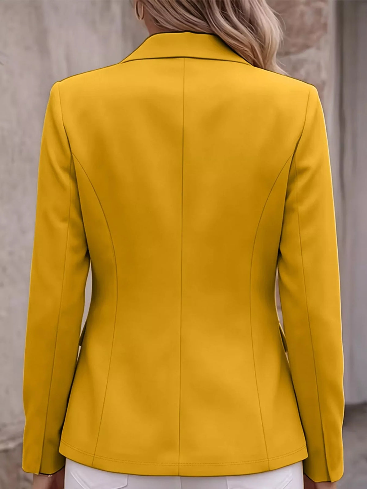 Collared long sleeve blazer, back view