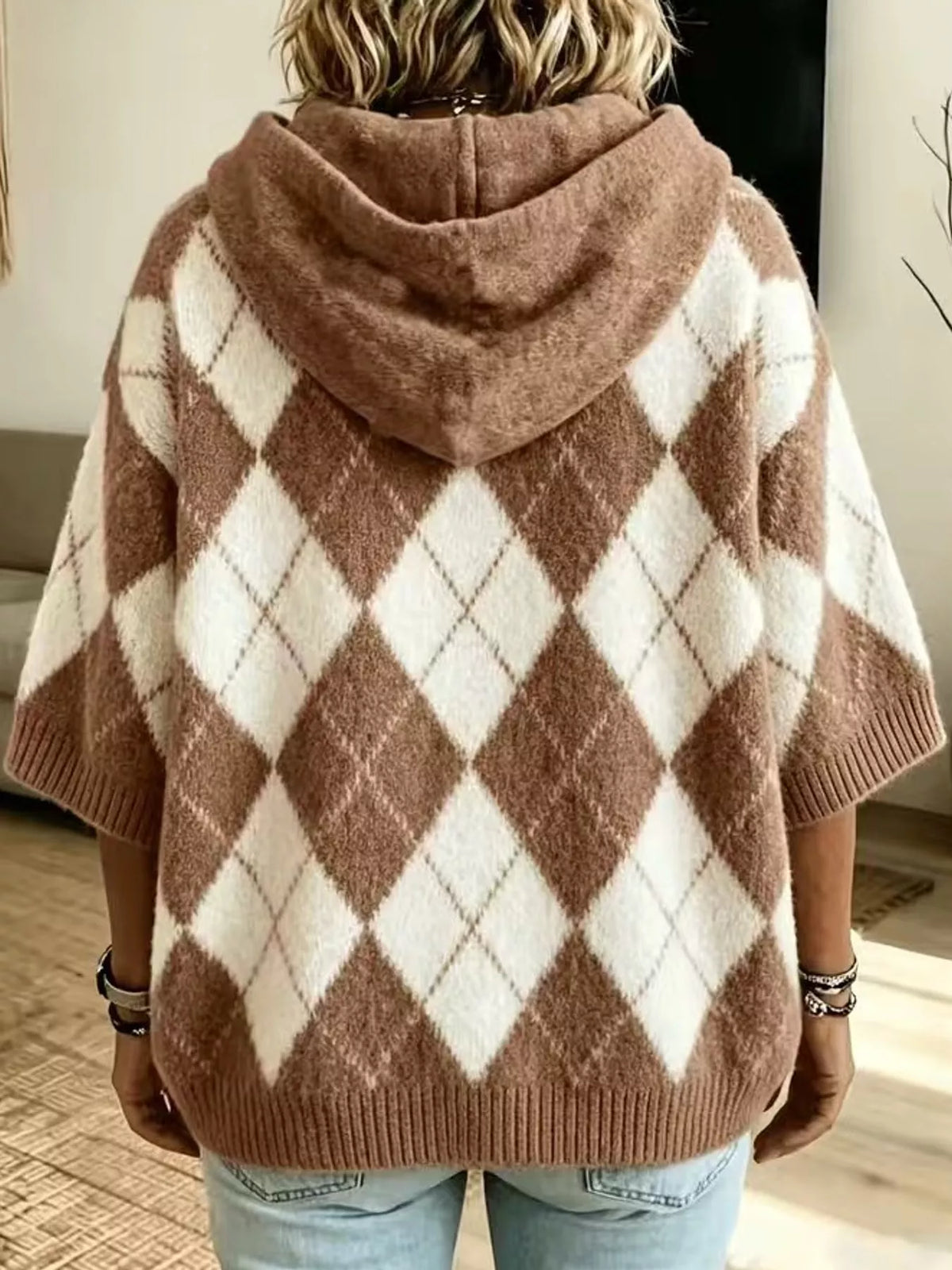 Argyle Pattern Hooded Sweater, back view