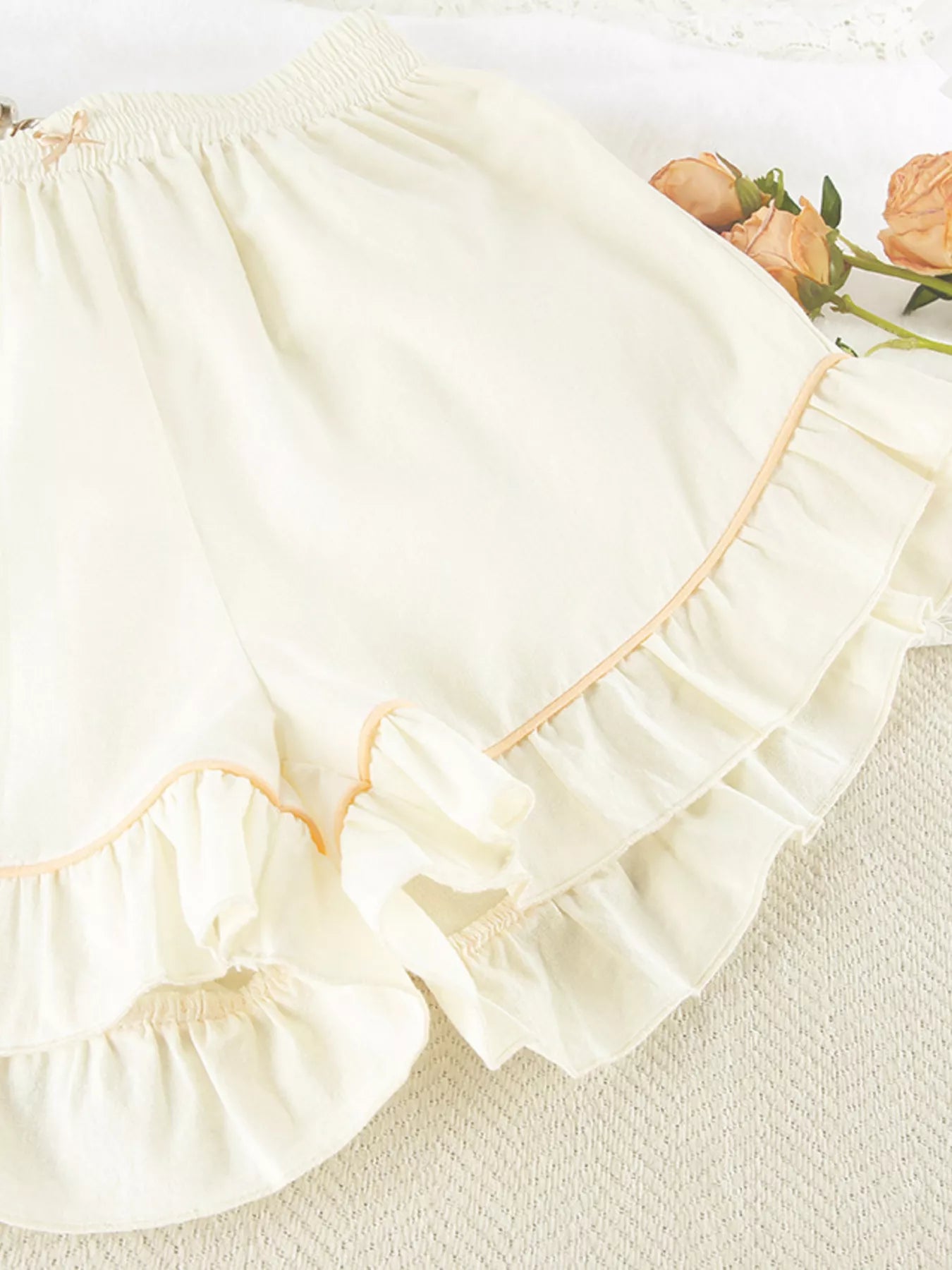 Trendsi Contrast Trim Long Sleeve Top and Shorts Lounge Set -