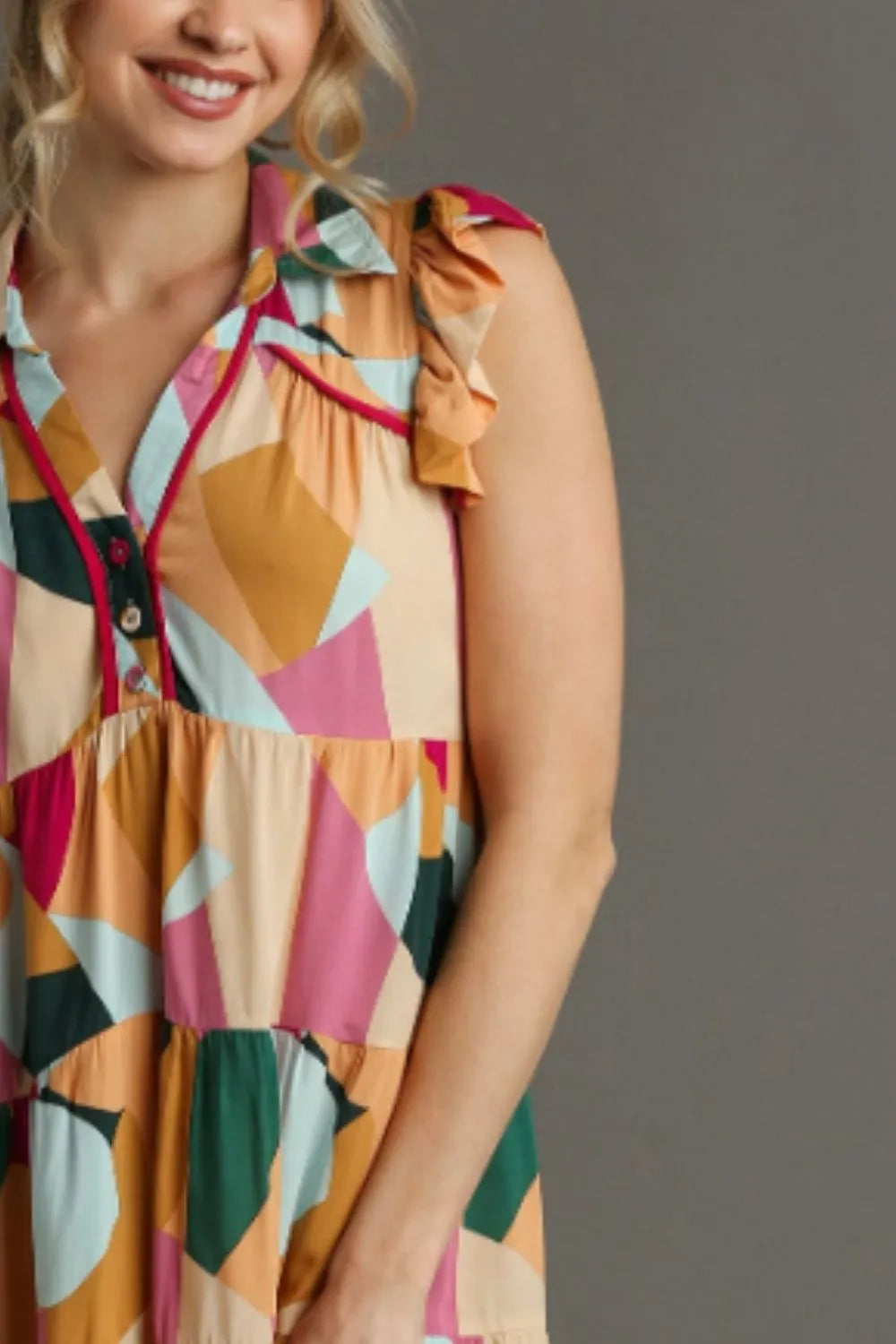 Women's apparel – product view 3