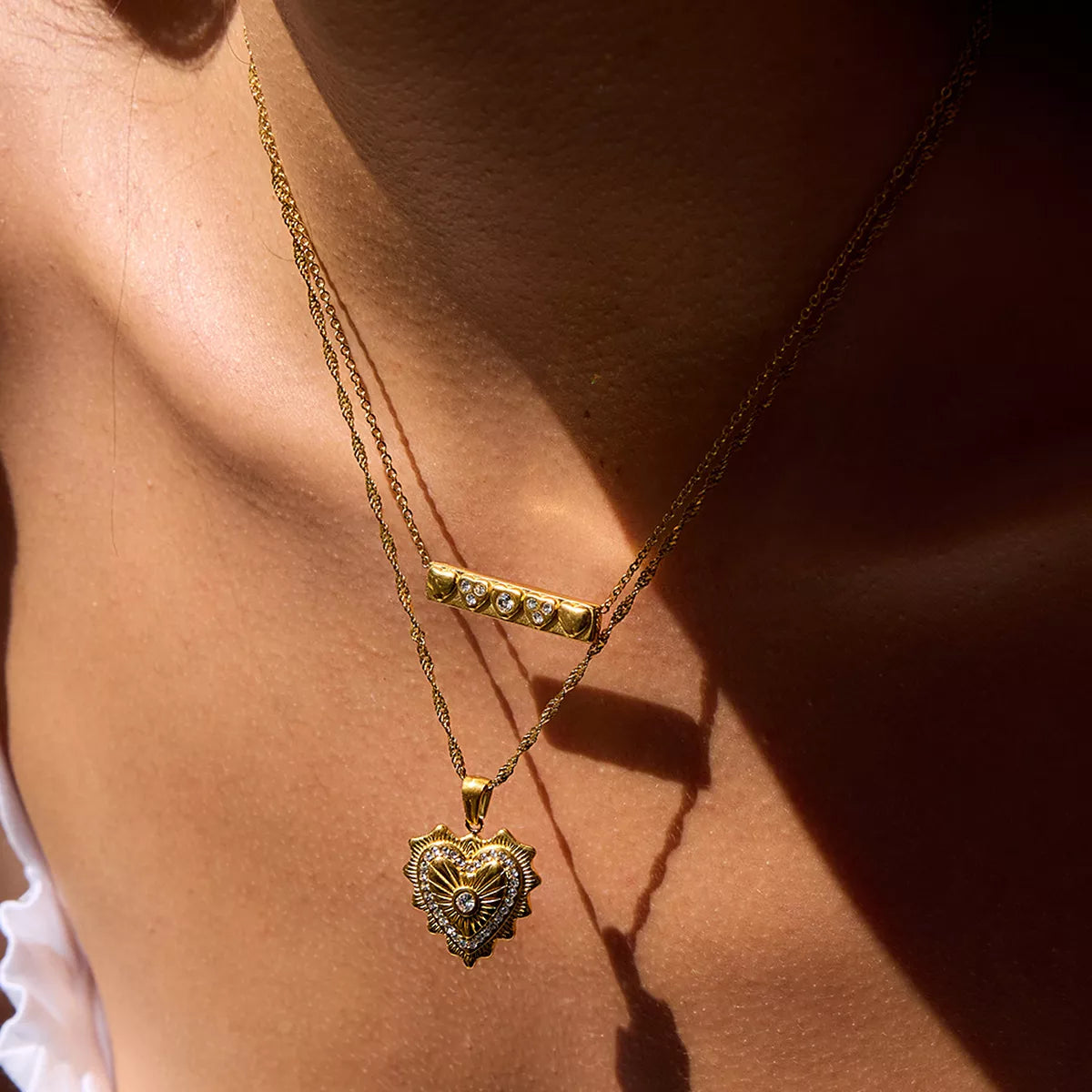 Trendsi 18K Gold-Plated Zircon Pendant Necklace -