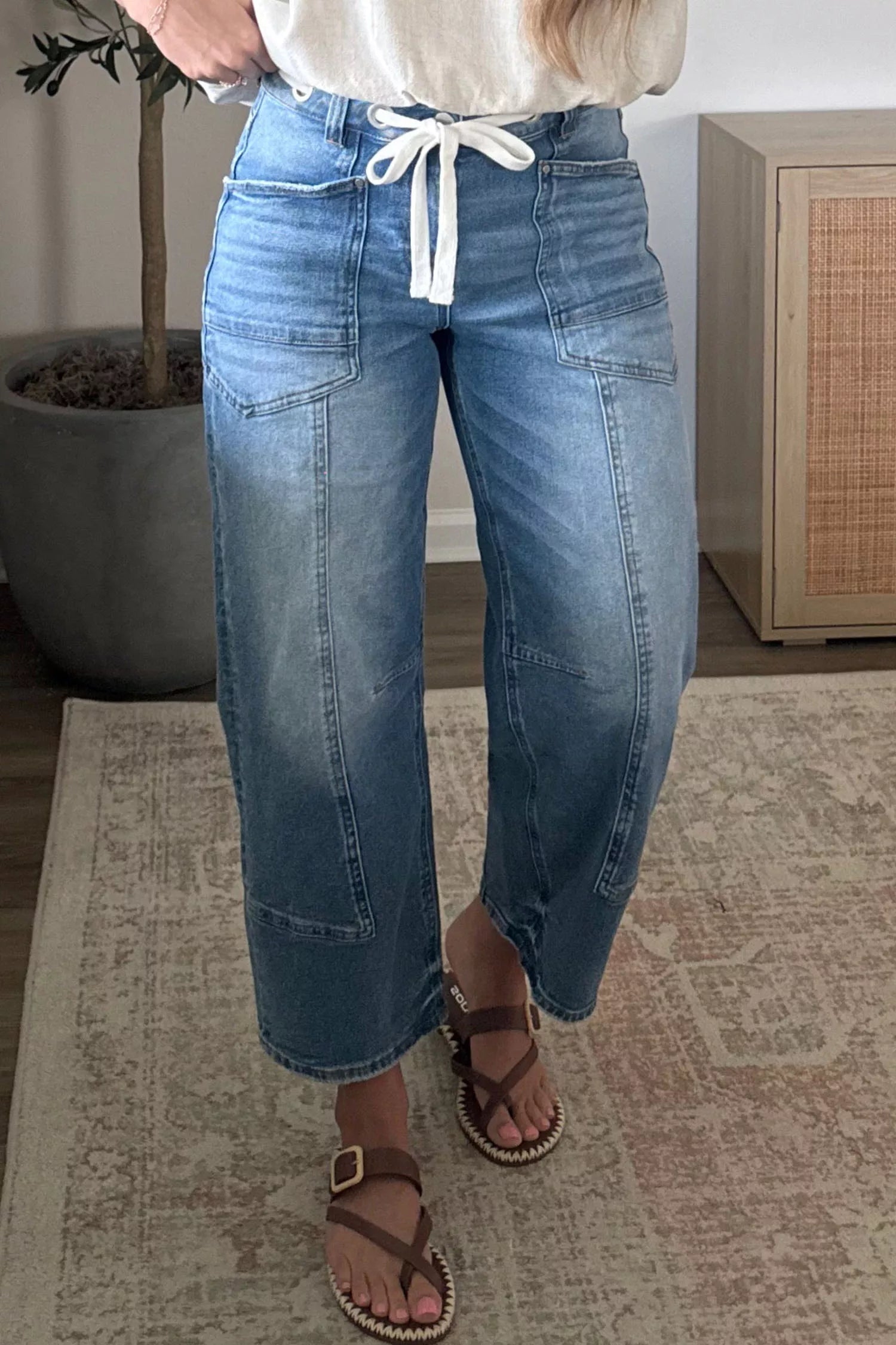 Patchwork grommet tie-waist ankle-length jeans