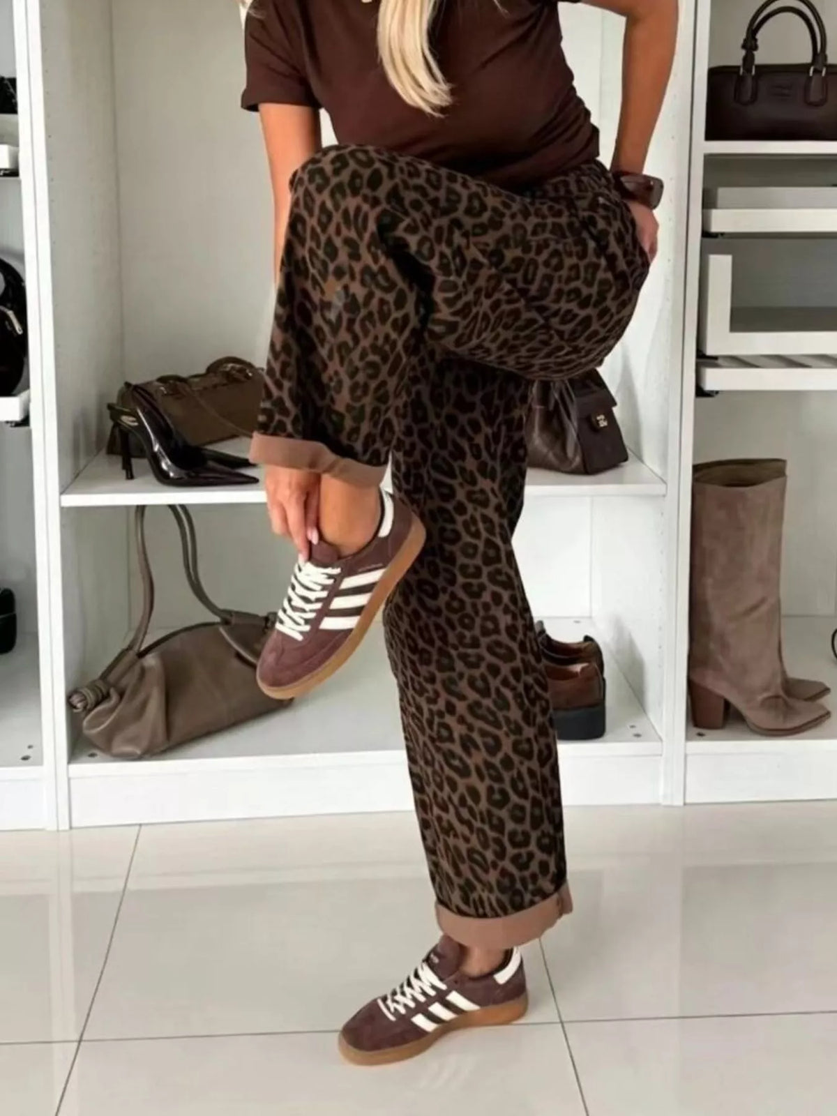 Brown leopard print wide-leg jeans