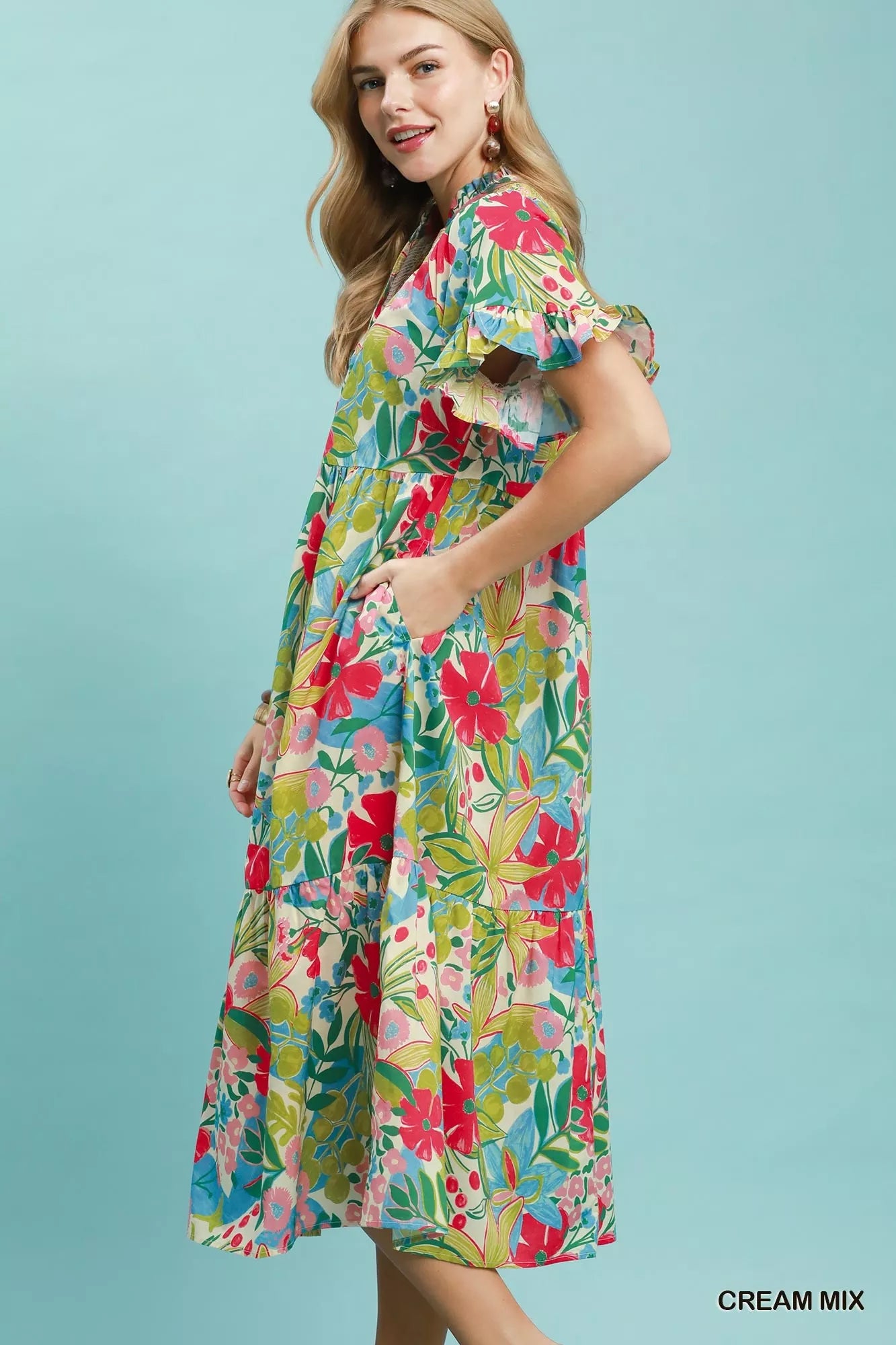Women's apparel – product view 2
