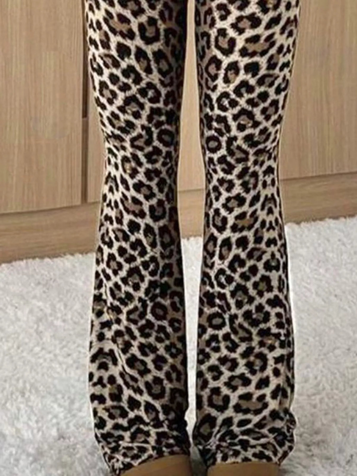 Long Sleeve Leopard Print Slim Fit Flare Jumpsuit — construction details