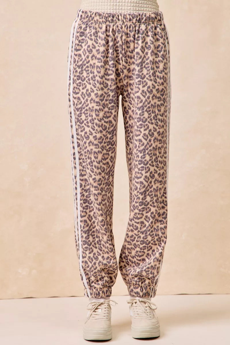 Women's pants – product view 1