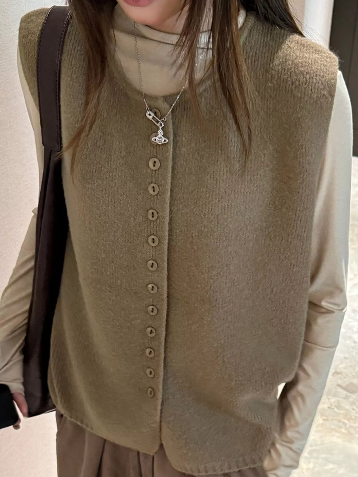 Khaki sleeveless sweater vest