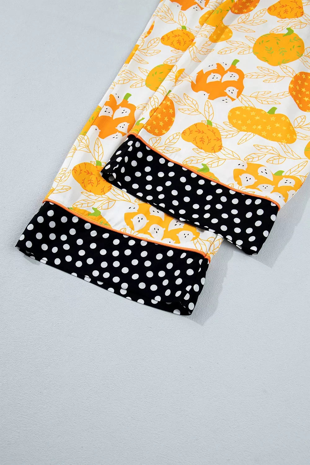Trendsi Short Sleeve Pumpkin Print Polka Dot Trim Pocket Placket Lounge Set -