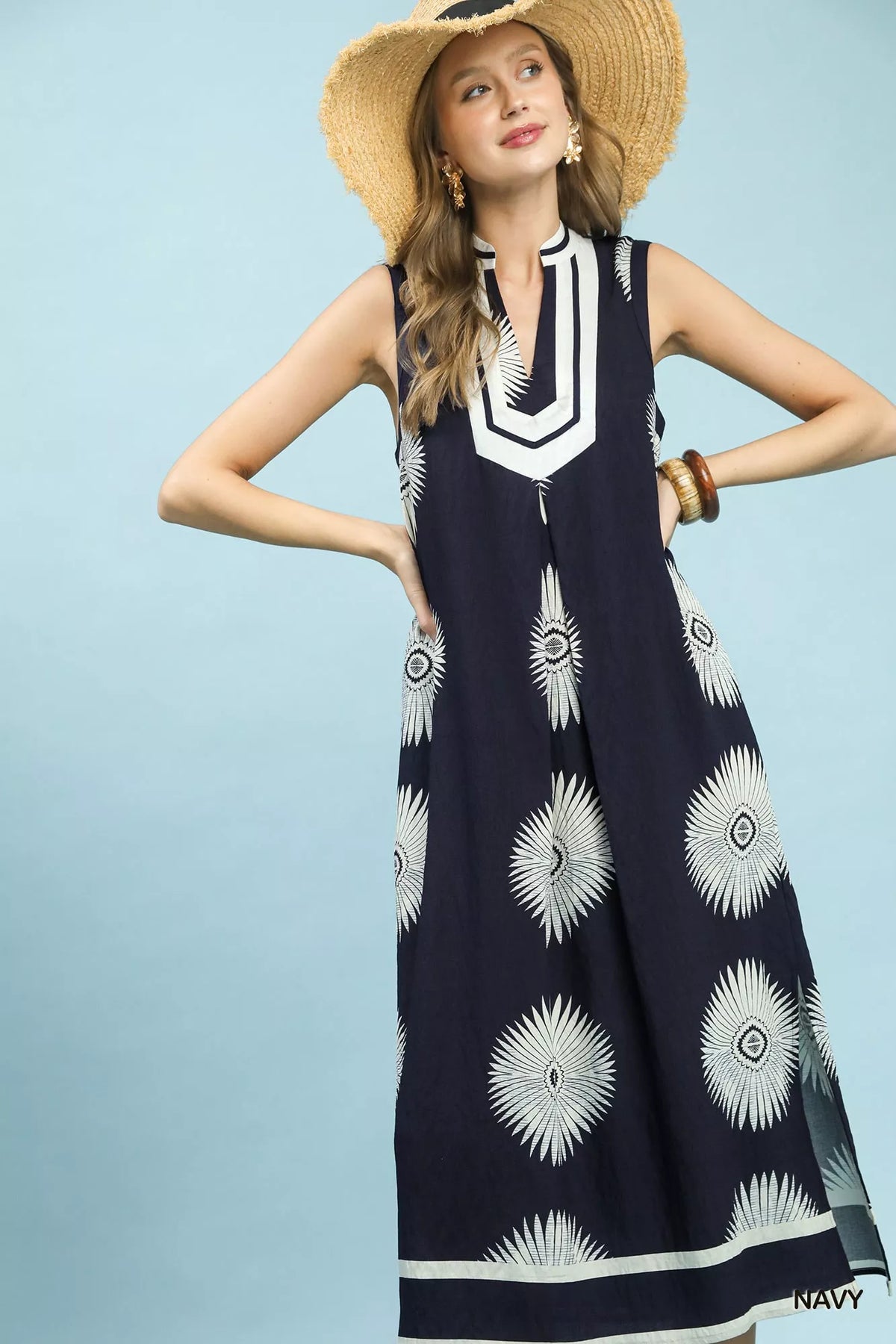 Women's apparel – product view 4