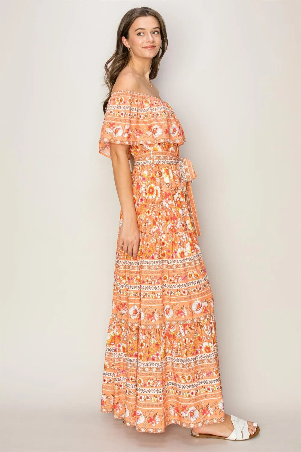 Women's apparel – product view 3