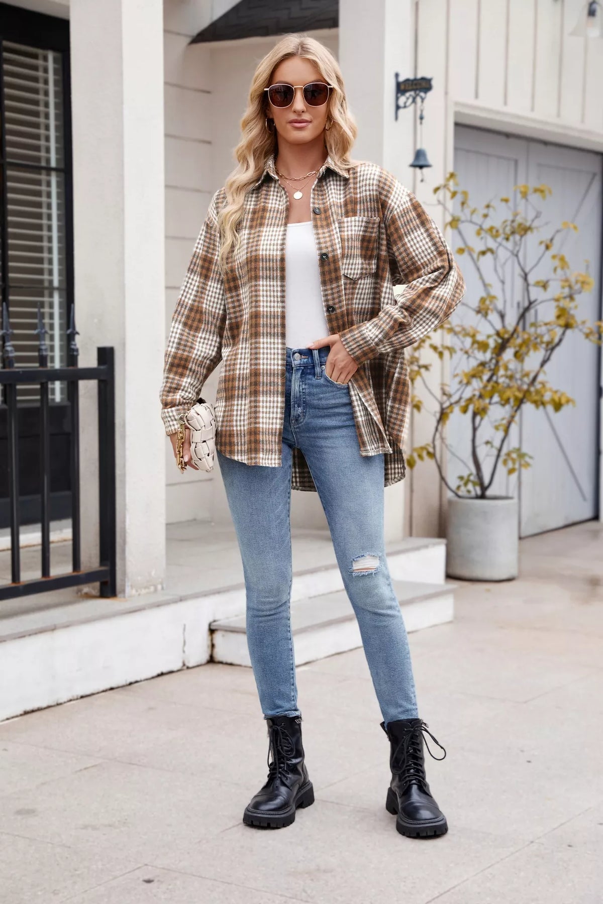 Women's apparel – product view 21
