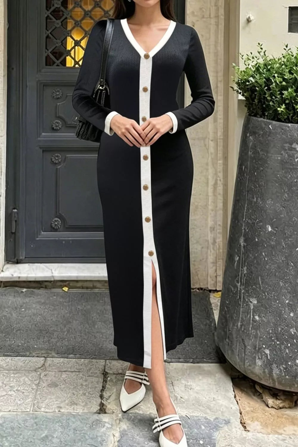 Trendsi Contrast Trim V-Neck Knit Dress -