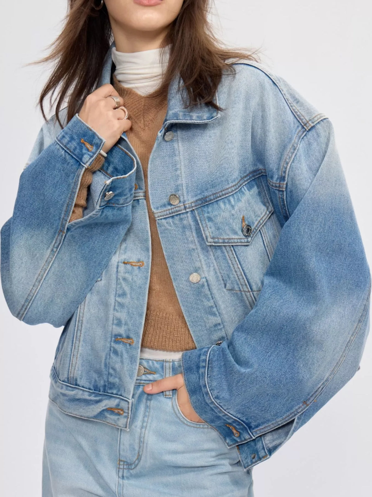 Drop-shoulder denim jacket, light blue front