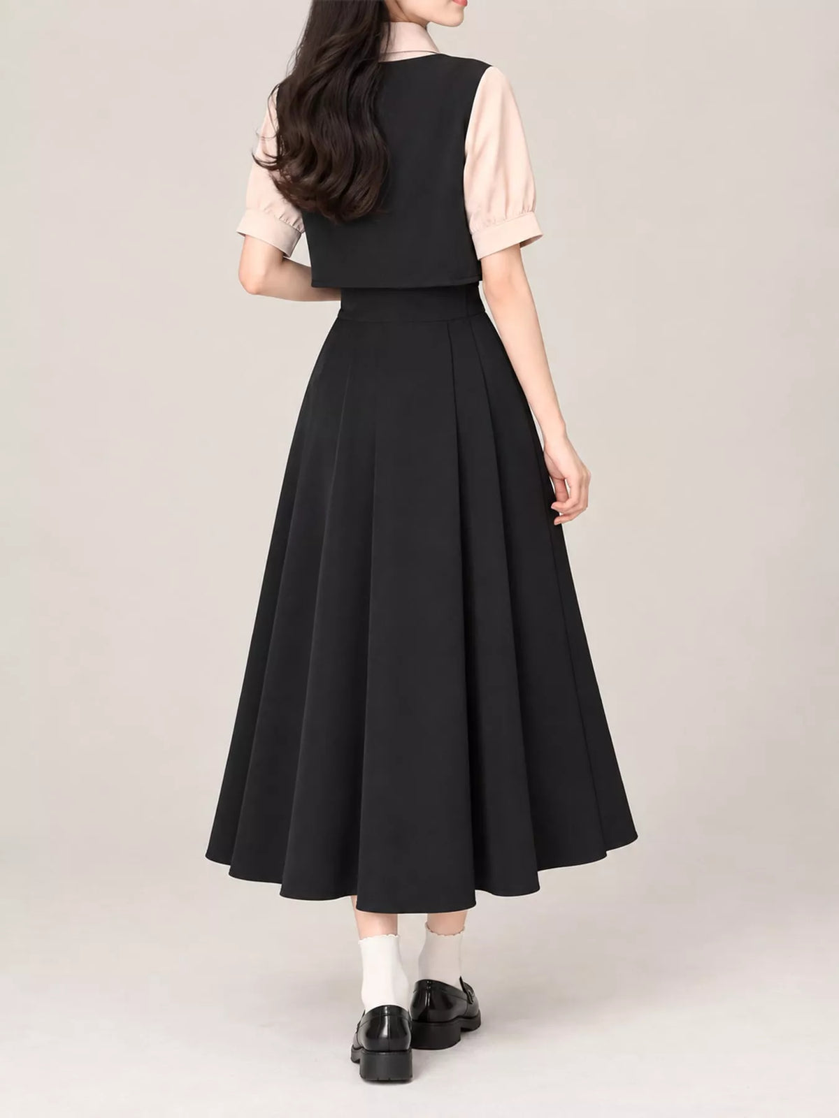 Women's Contrast Short Sleeve Pleated Midi Dress in black — back view