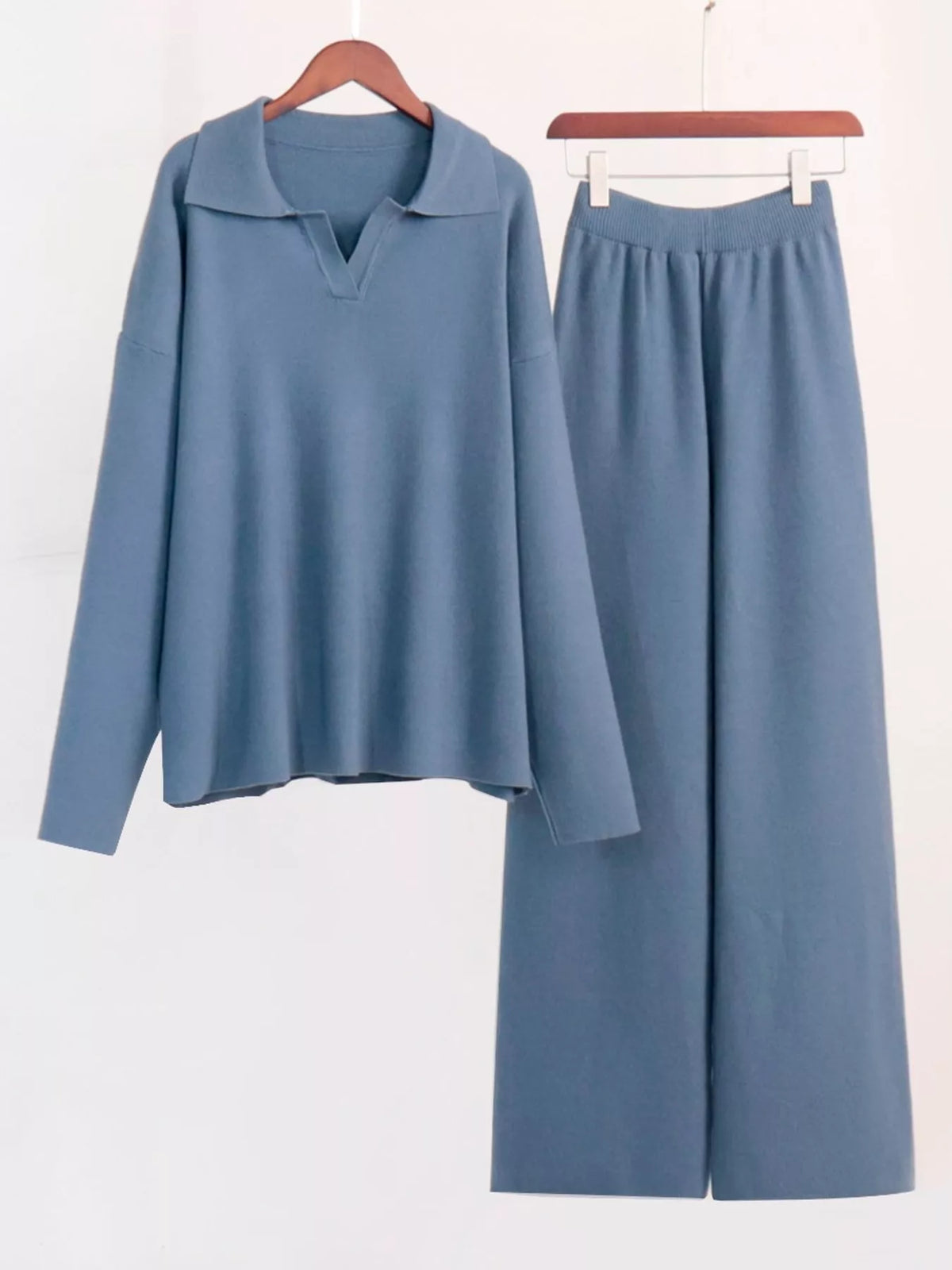 Polo top and pants set, blue hanging set
