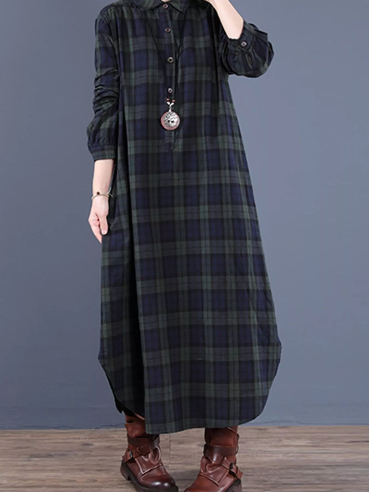Vintage Plaid Long Sleeve Button-Down Maxi Dress in green plaid
