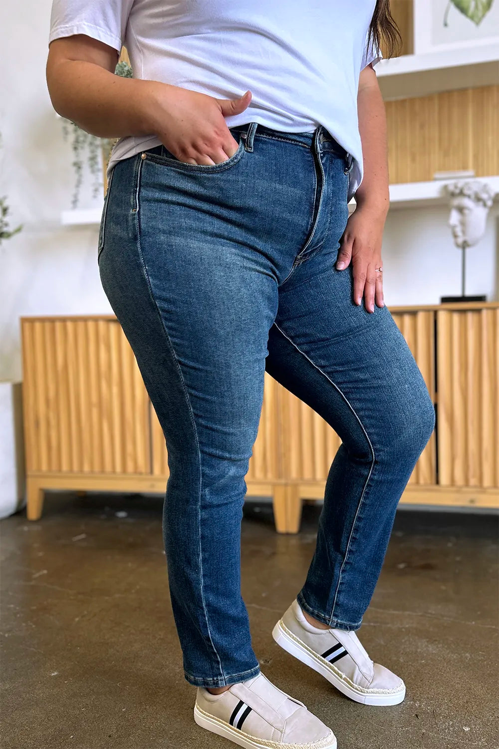 Women's jeans – product view 3