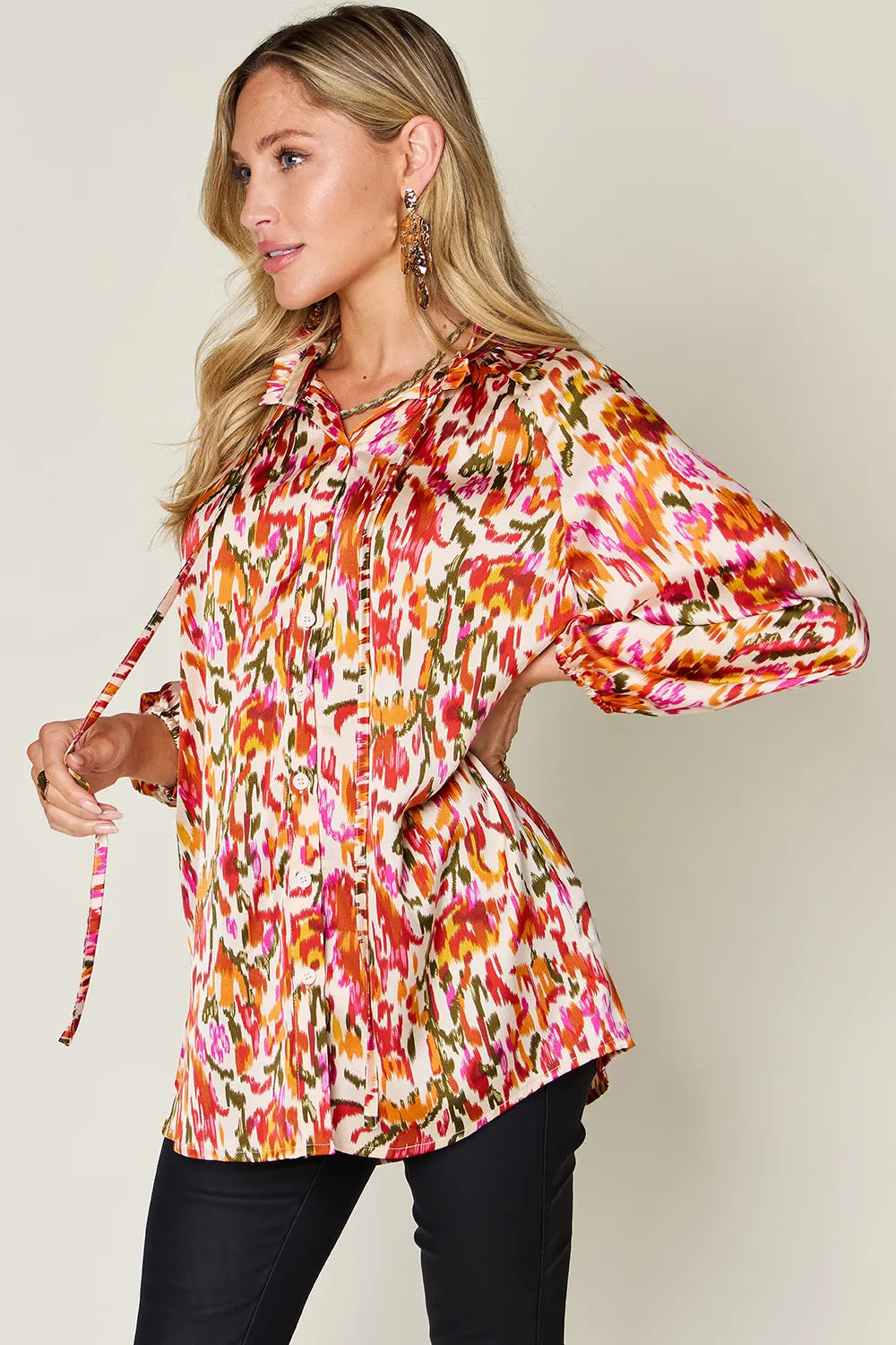 Women's apparel – product view 3