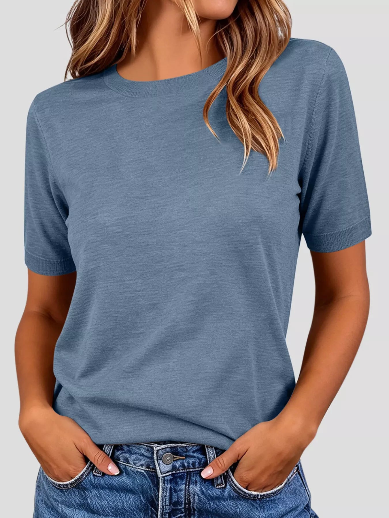 Trendsi Classic Crew Neck Short Sleeve Knit Top -