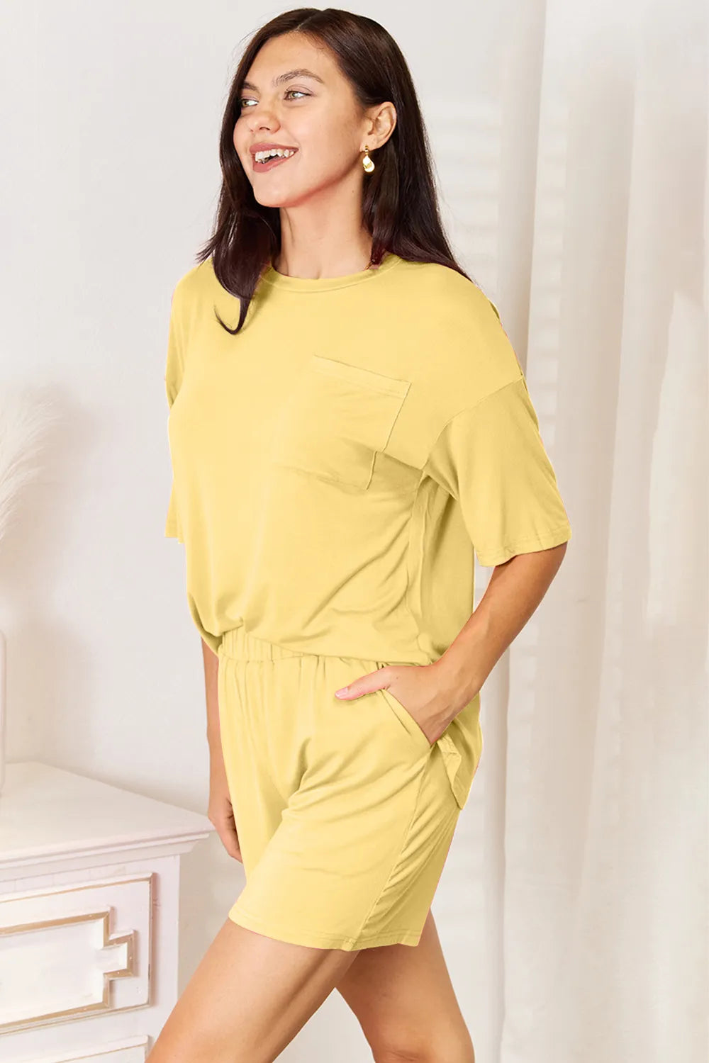 Women's clothing set – product view 2