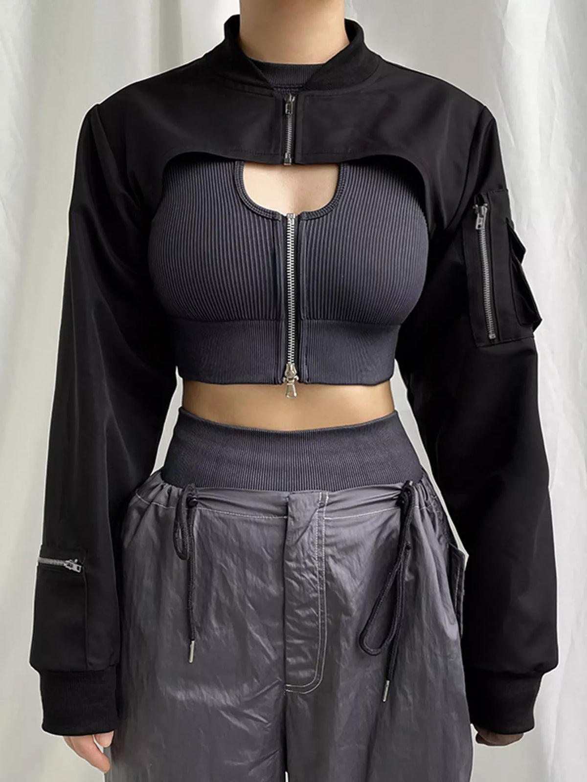 Black ultra-cropped zip-front long sleeve shrug