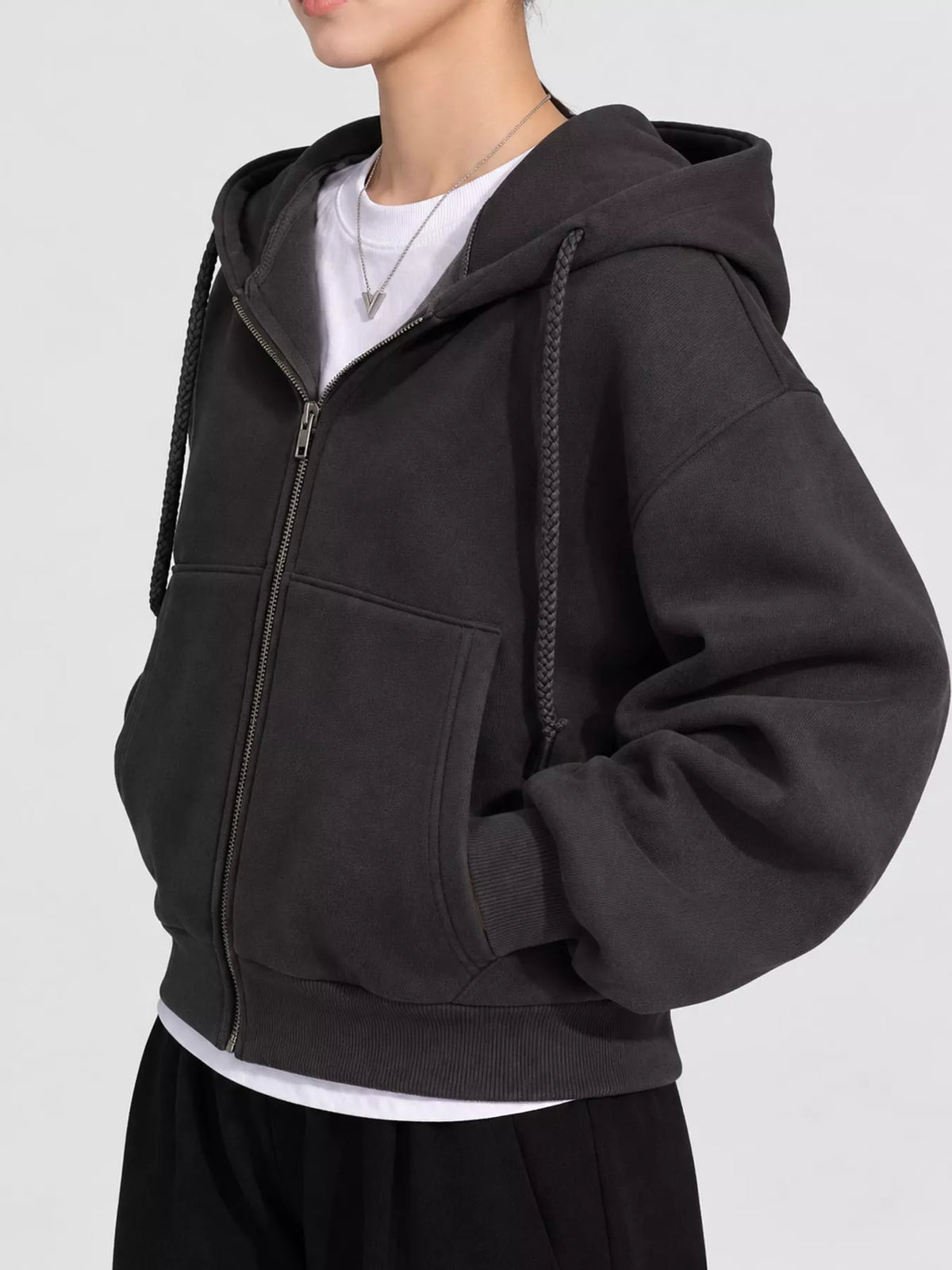 Black oversized zip-up cropped hoodie