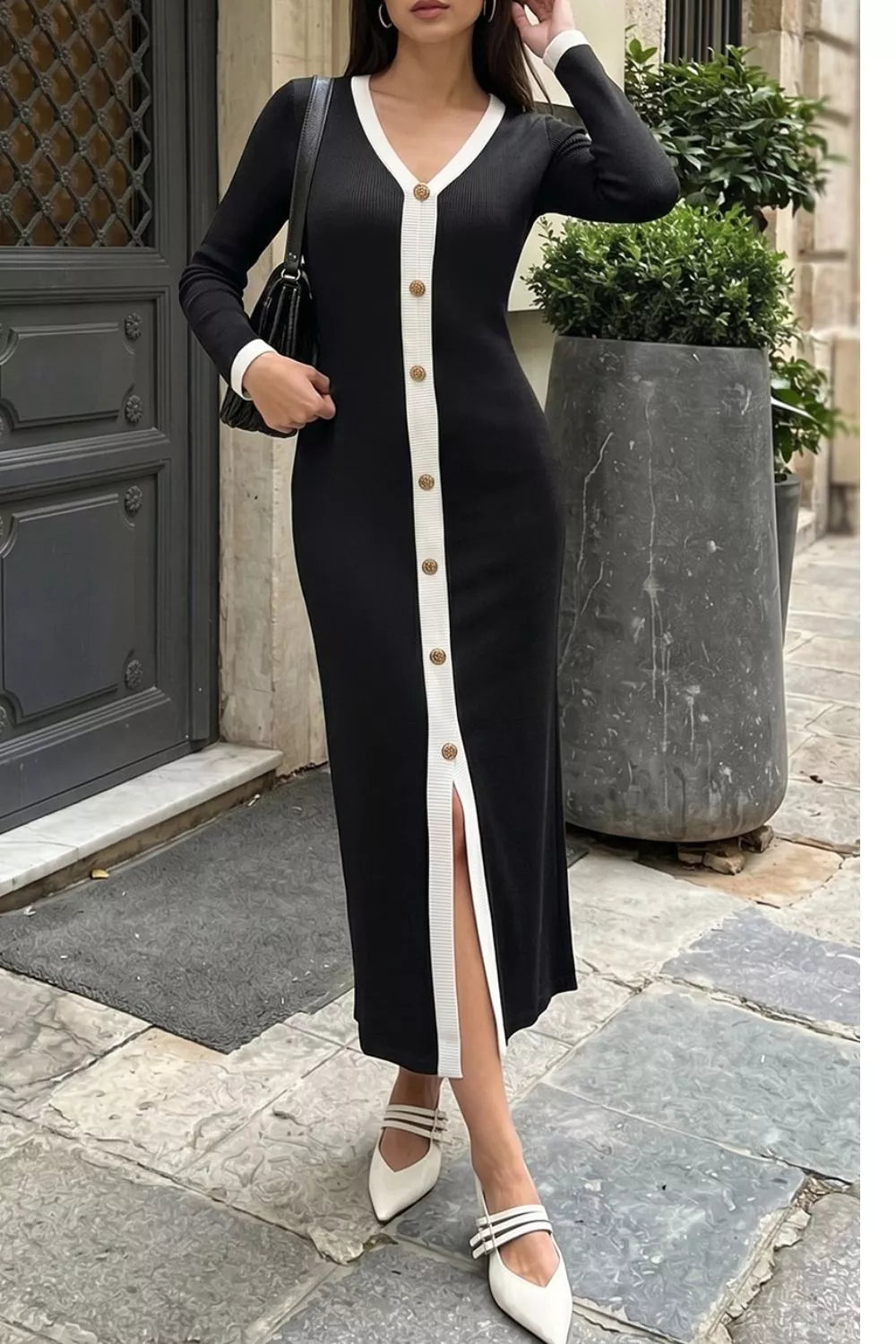 Trendsi Contrast Trim V-Neck Knit Dress -