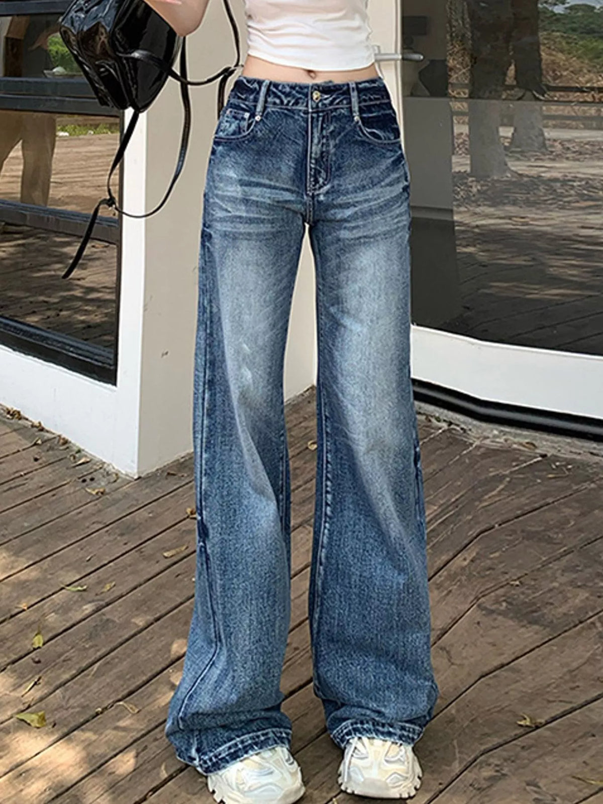 Vintage Washed High-Waisted Wide-Leg Jeans in vintage blue