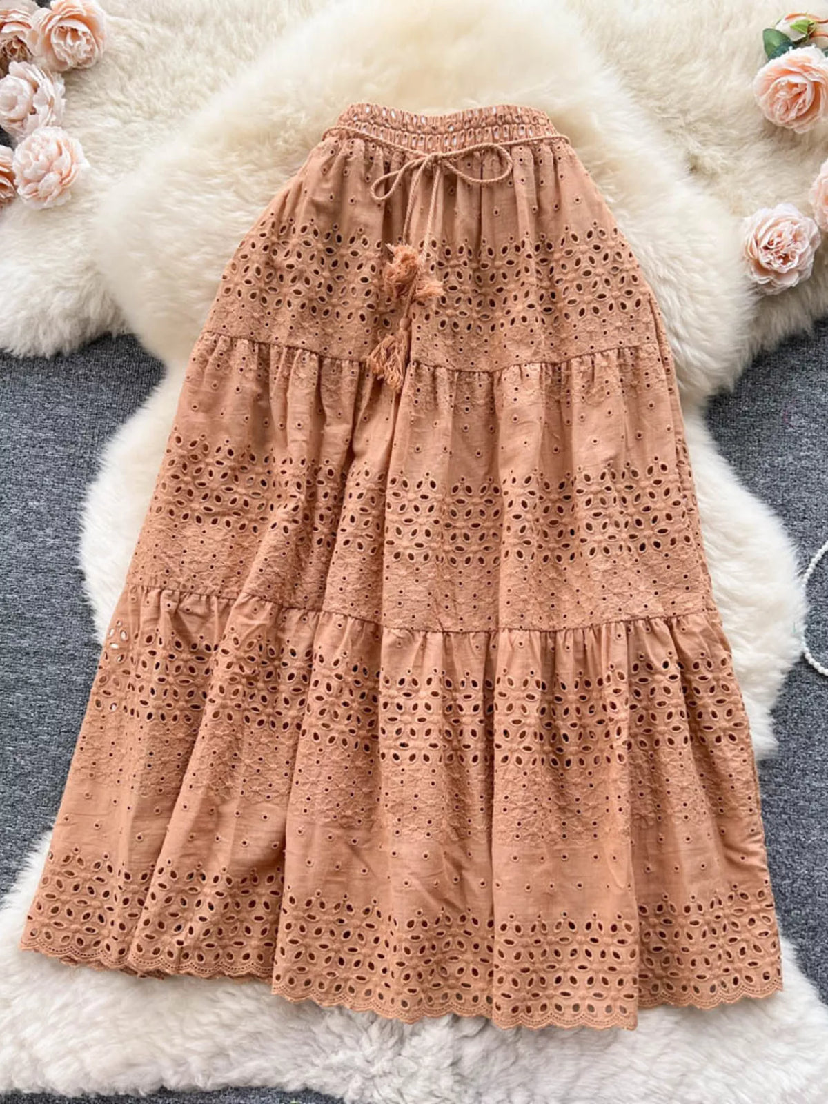 Trendsi Eyelet Tiered Maxi Skirt -