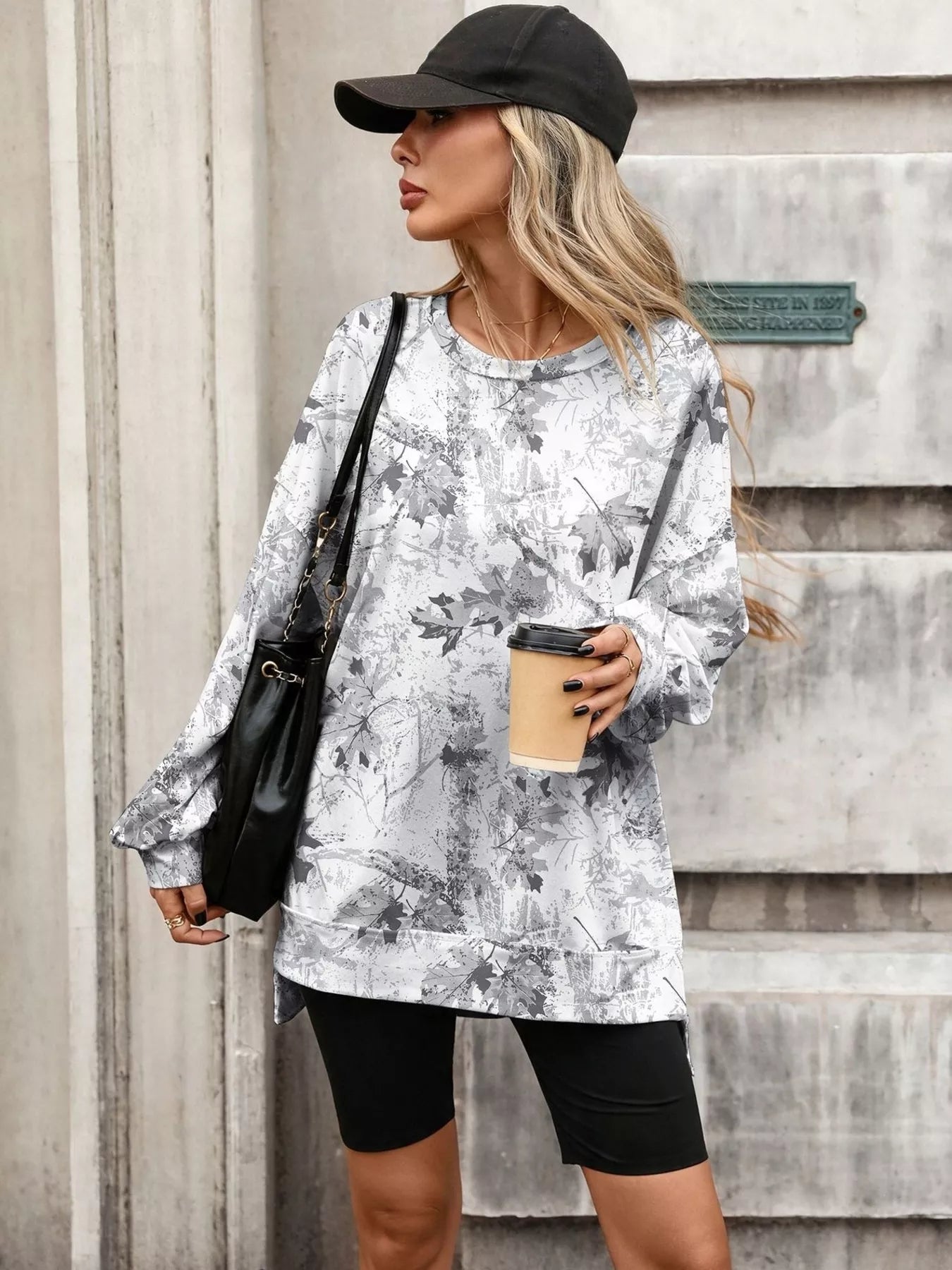 Trendsi Printed Round Neck Sweatshirt -