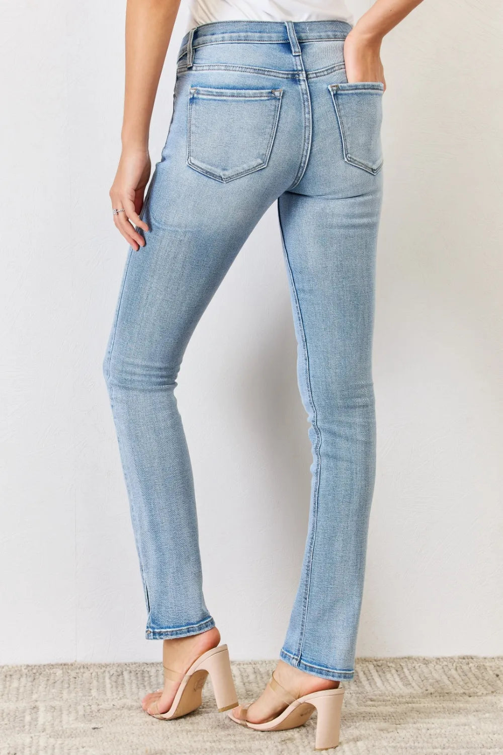 Women's jeans – product view 3