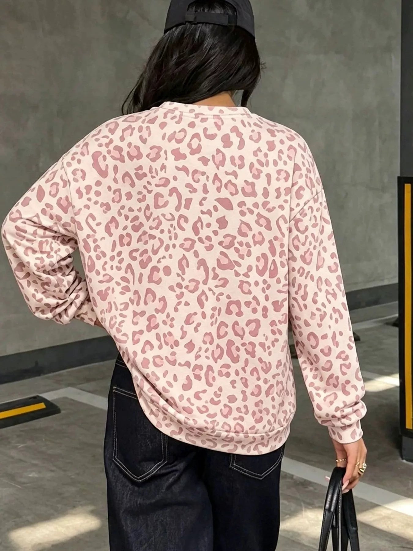 Trendsi Leopard Print Crew Neck Sweatshirt -