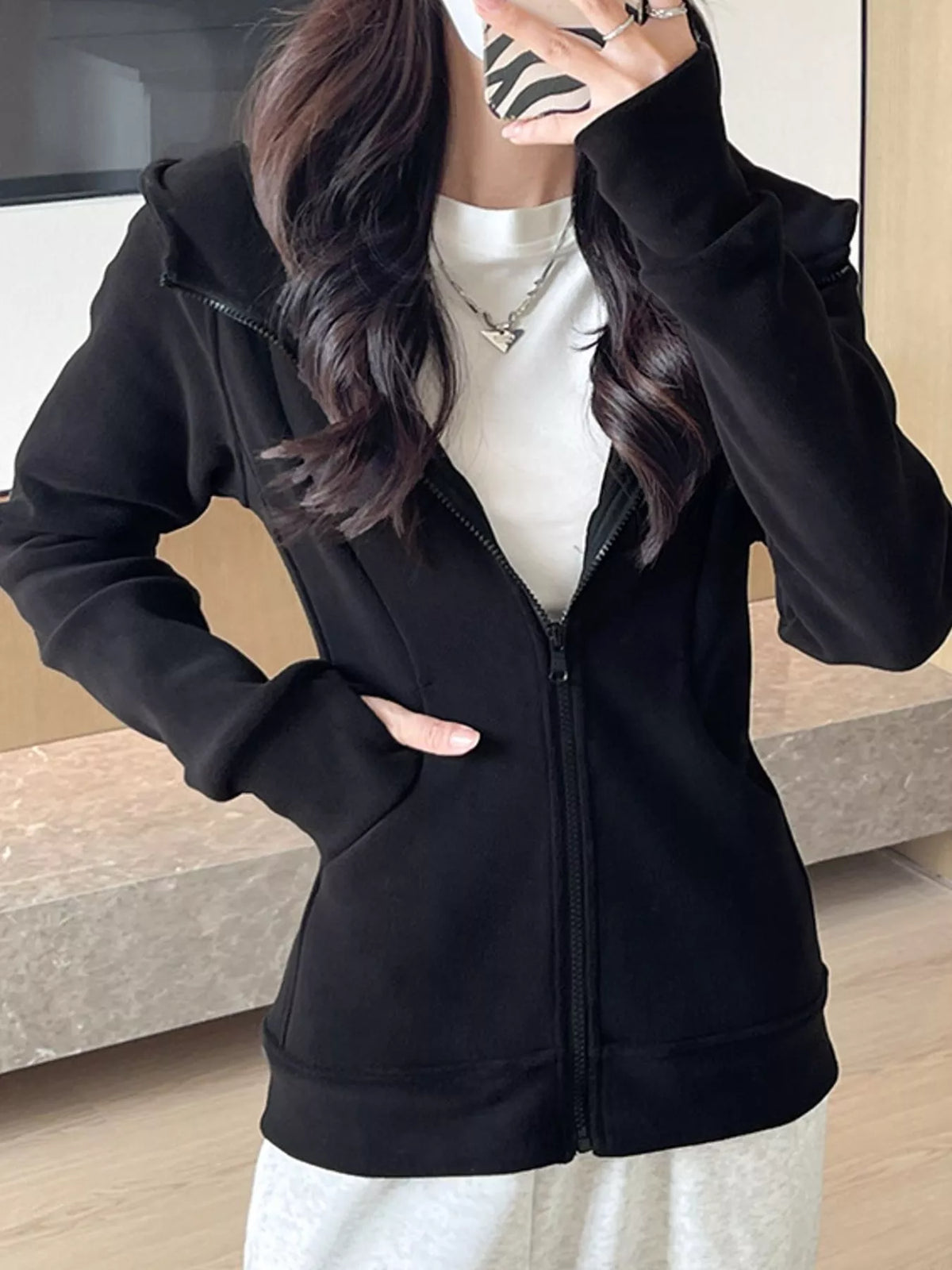 Slim-Fit Full-Zip Thumb Hole Long Sleeve Hoodie with Pockets — front view