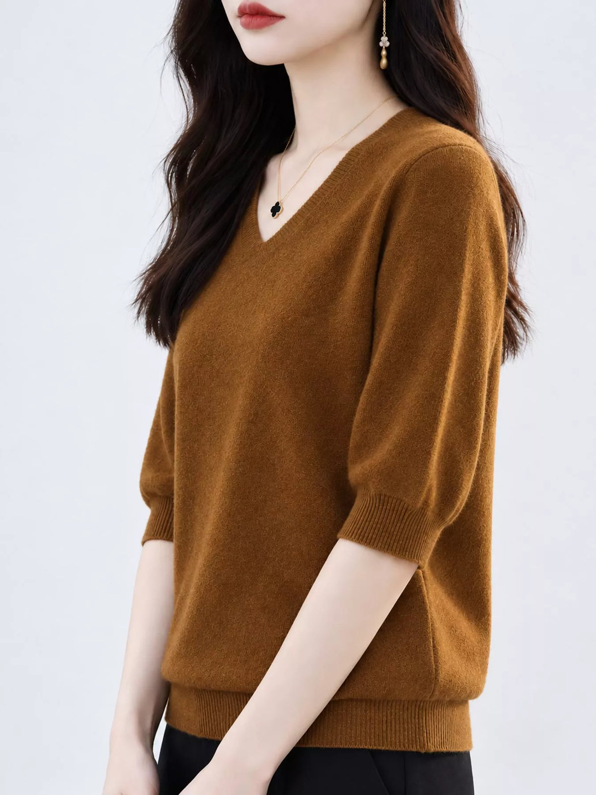 Short-sleeve sweater