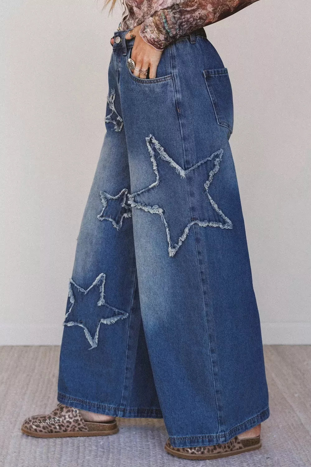 Trendsi Star Decorated Wide Leg Jeans -