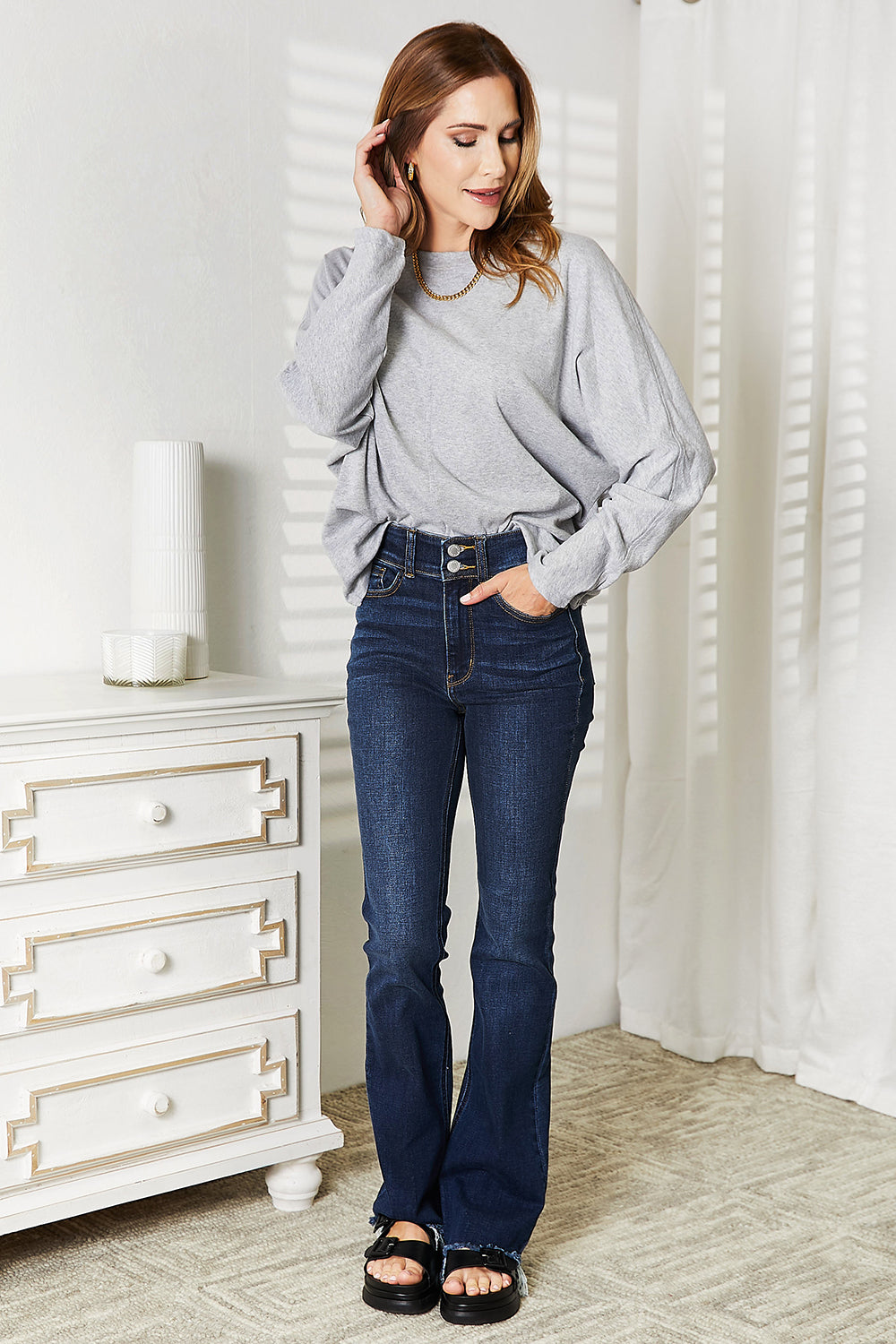 Women's apparel – product view 15