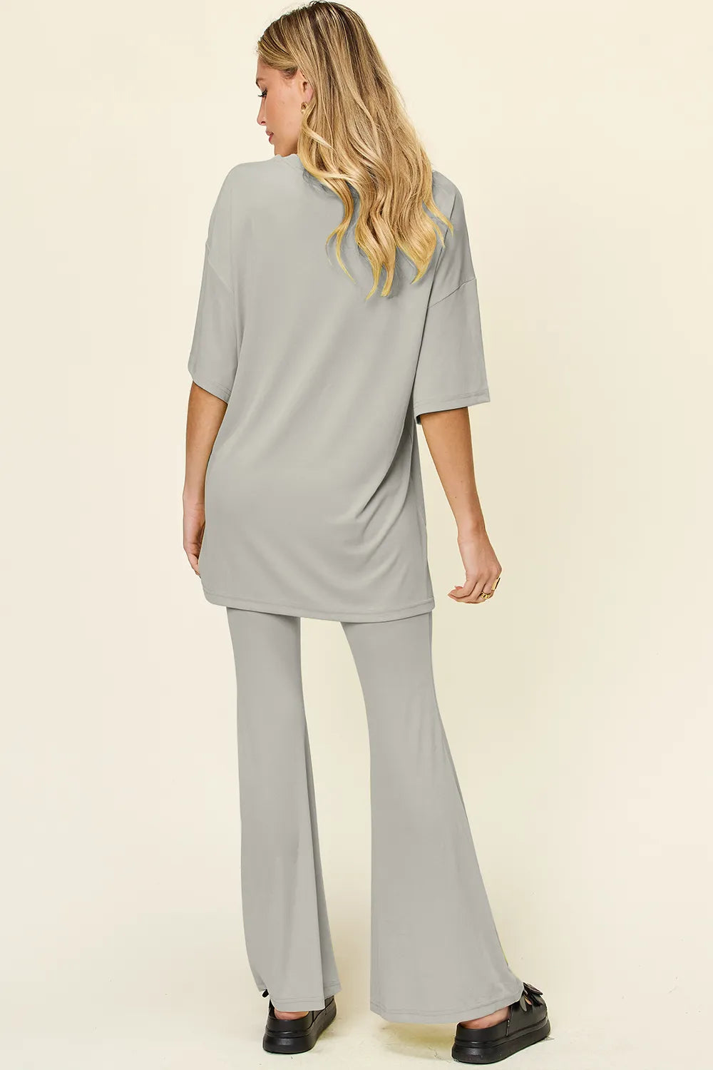 Women's clothing set – product view 20
