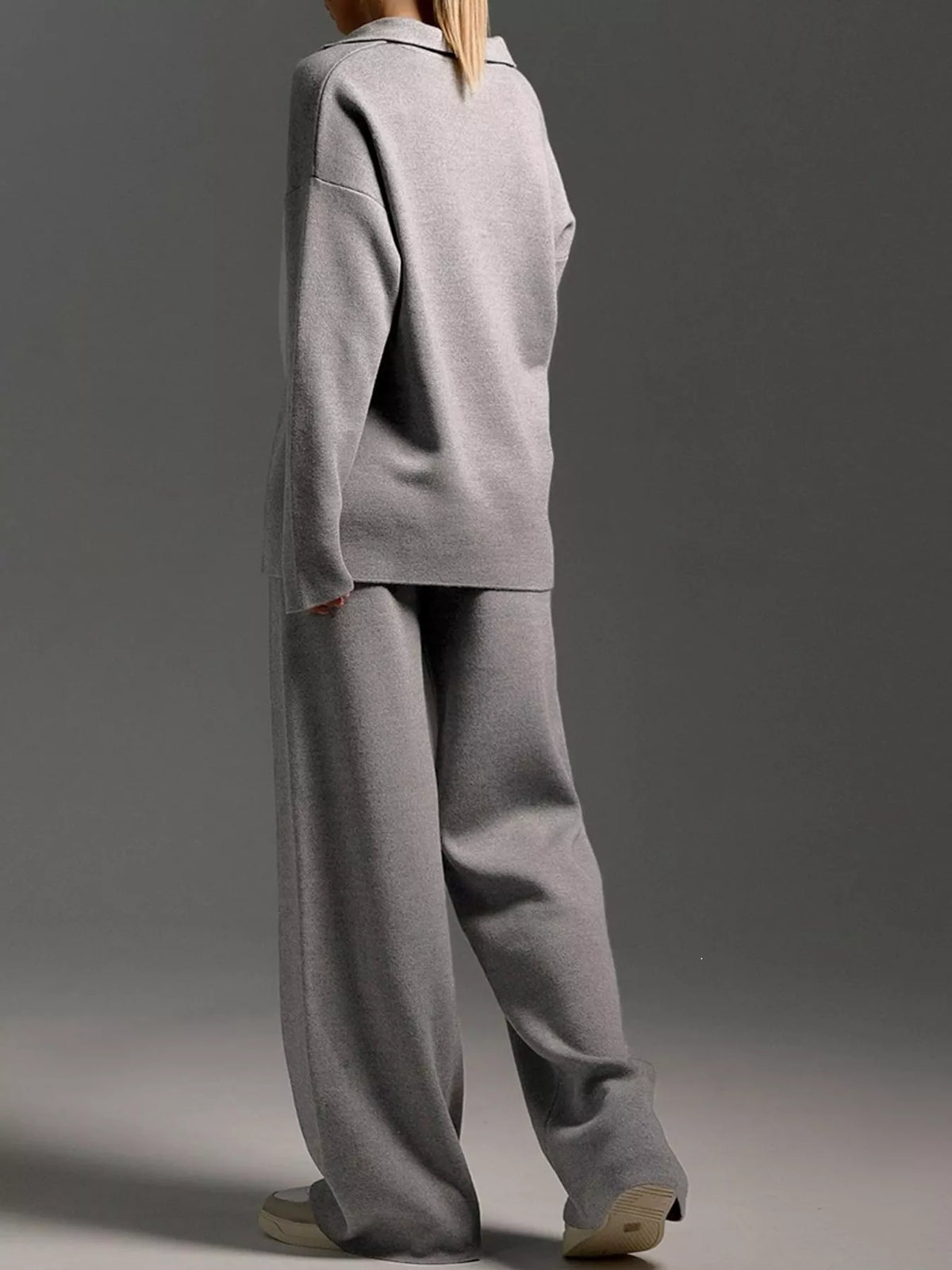Polo top and pants set, gray back