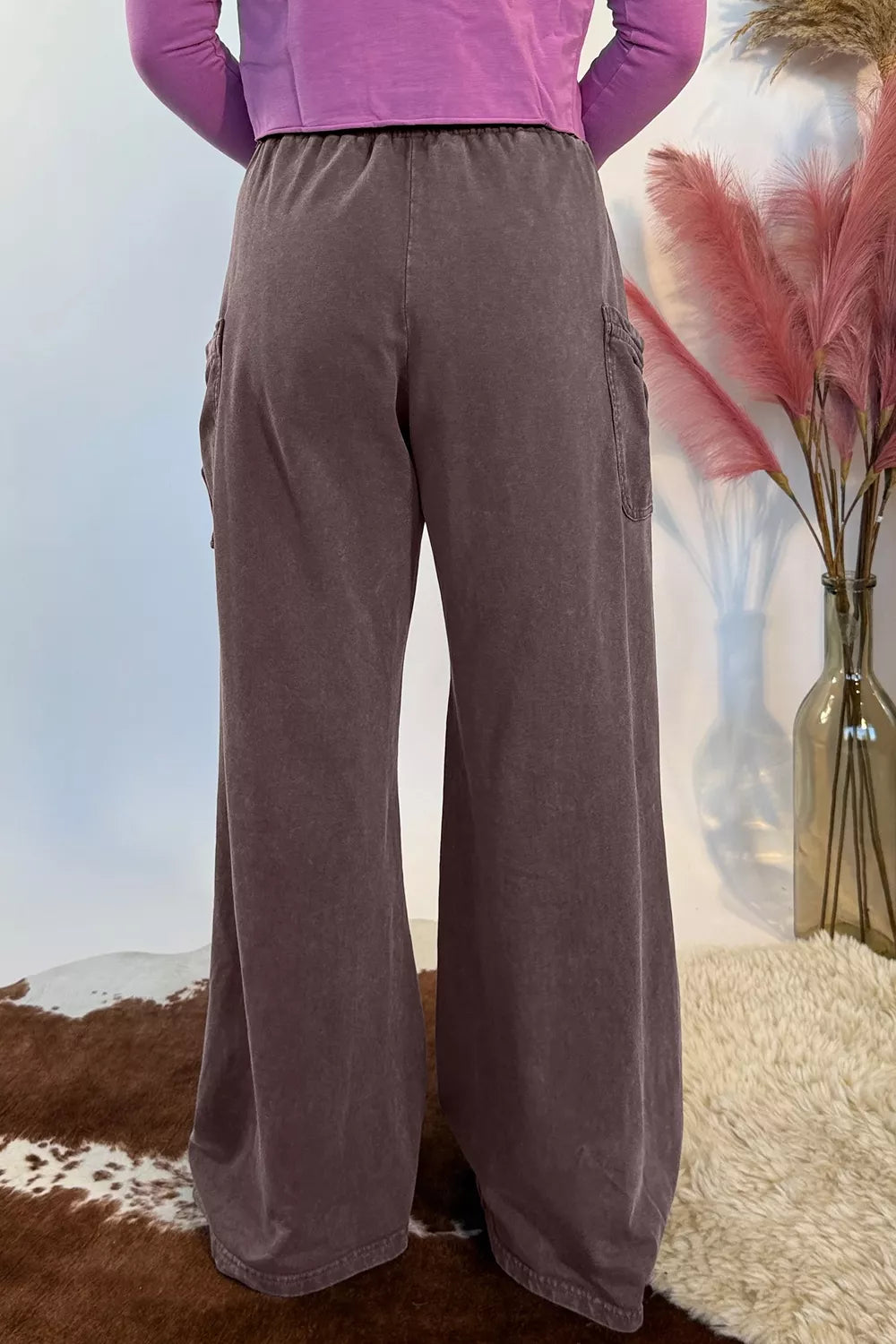 Drawstring cargo pants, washed brown back