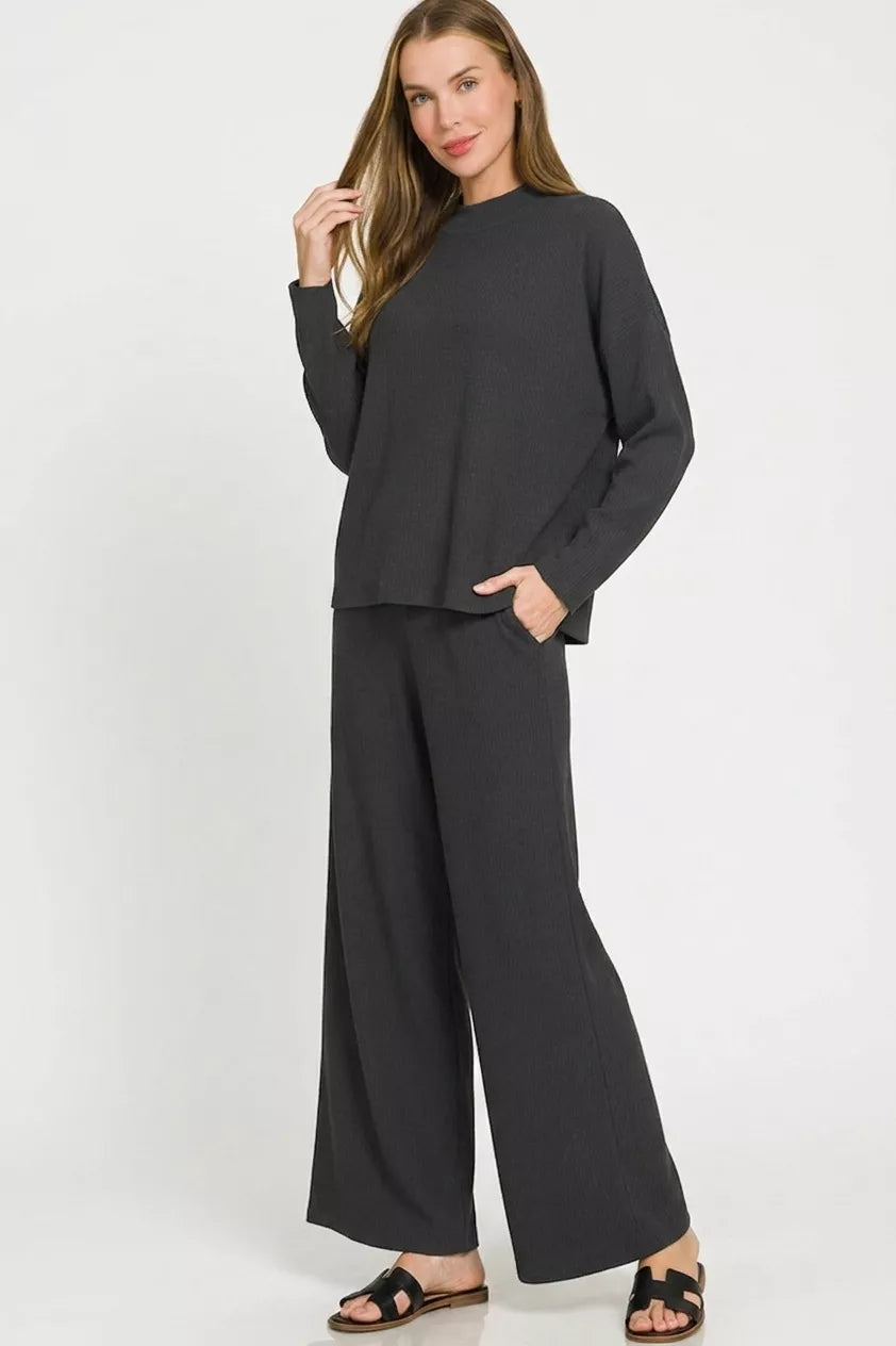Women's clothing set – product view 1