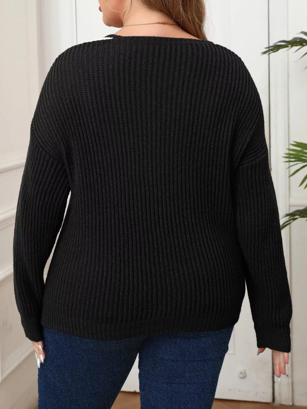 Trendsi Plus Size Contrast Trim Button-Decorated Sweater -