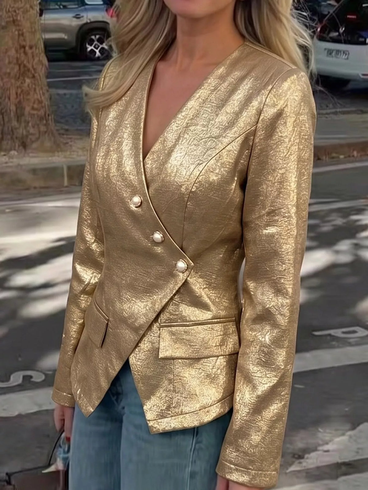 V-neck long sleeve blazer, front view on model