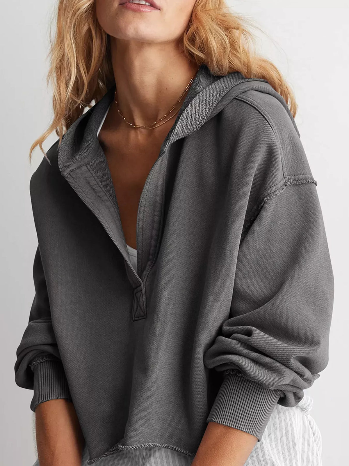 Cropped hoodie, dark gray front