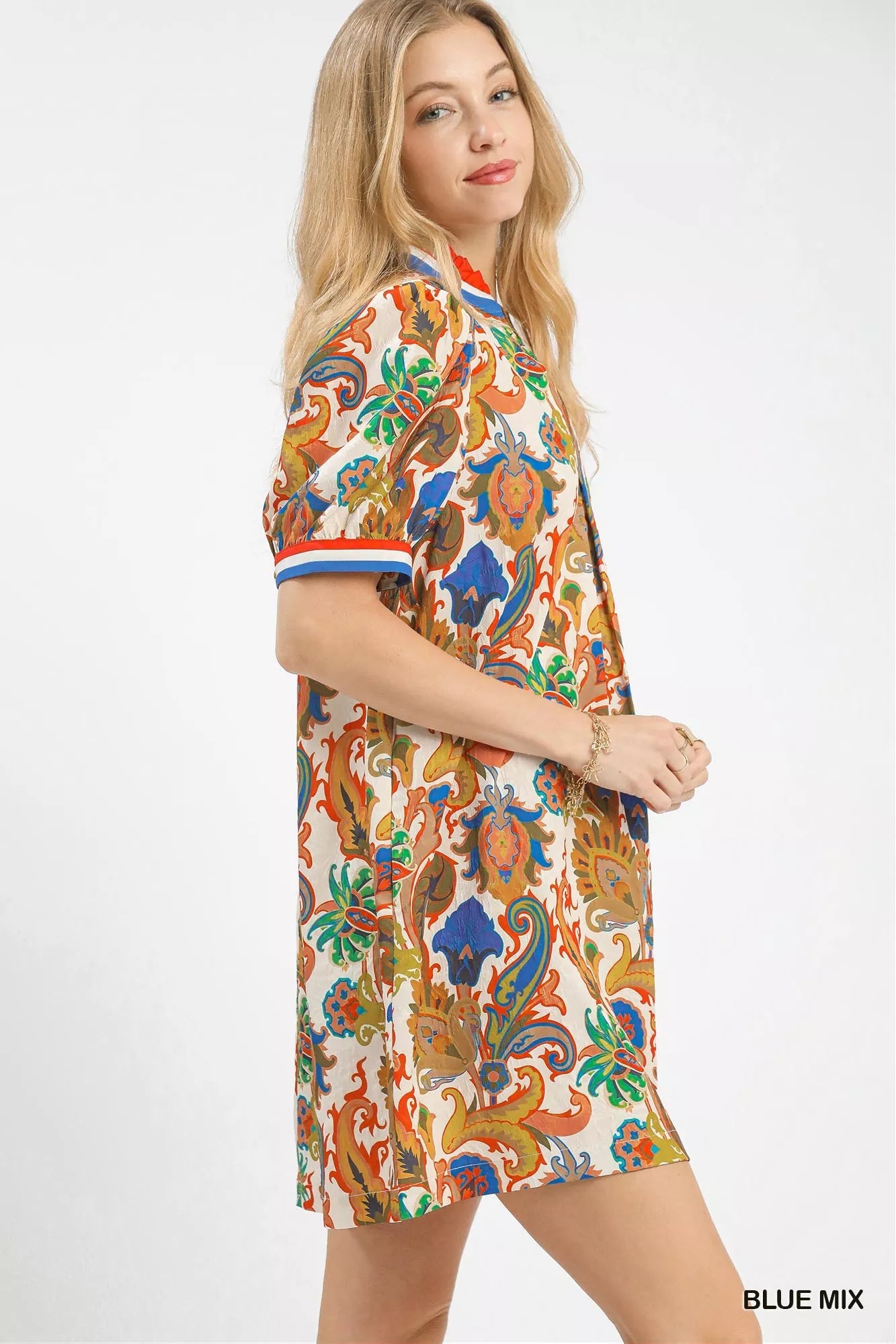 Women's apparel – product view 2