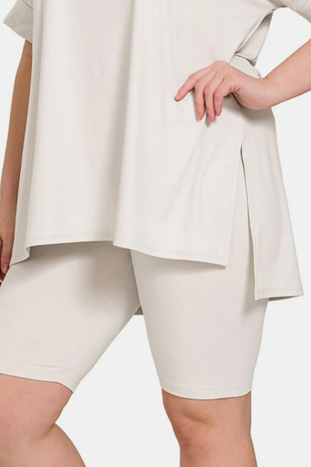 Women's clothing set – product view 3