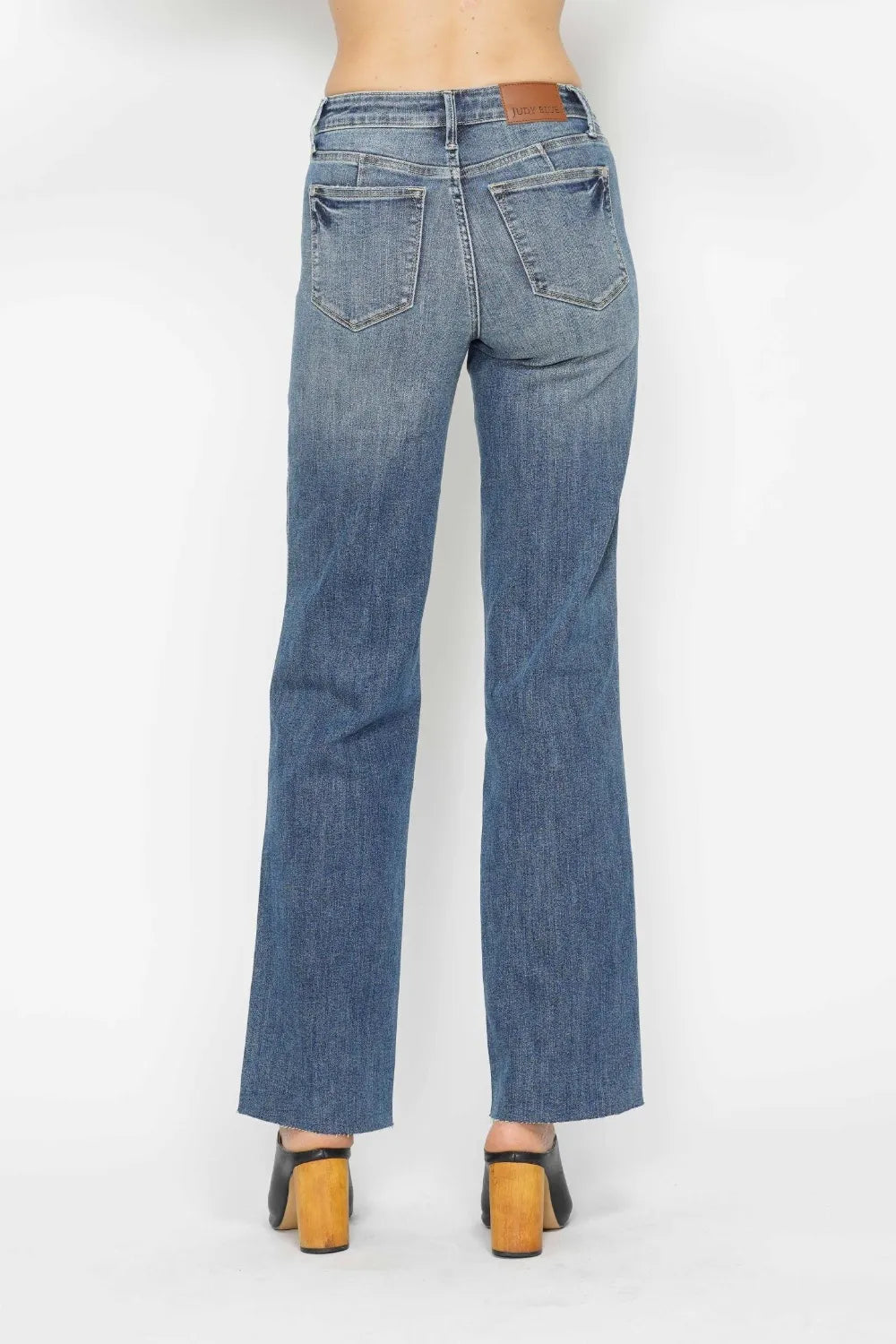 Women's jeans – product view 2