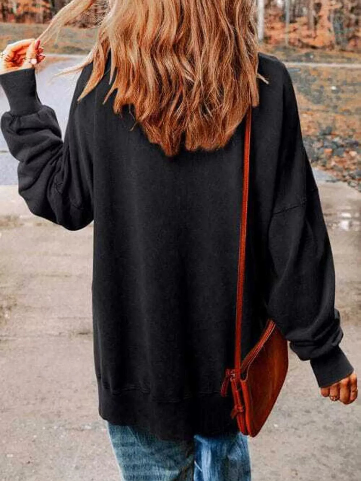 Santa Claus Sweatshirt in black, back view
